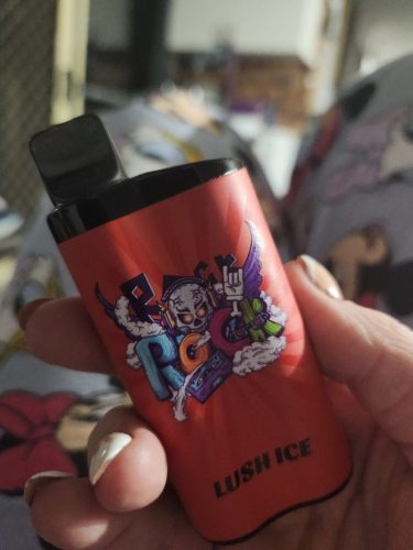 IGET Bar 3500 Puffs Lush Ice photo review