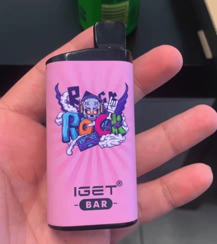 IGET Bar 3500 Puffs Strawberry Watermelon Ice photo review