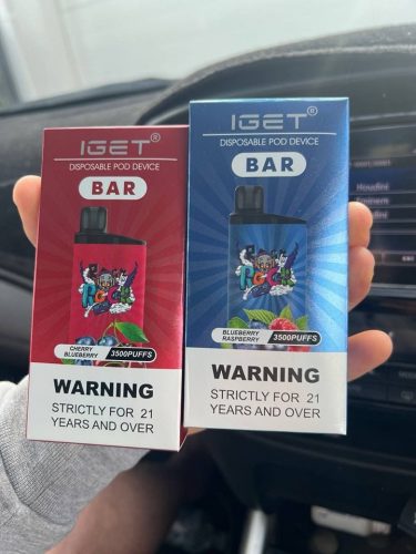 IGET Bar 3500 Puffs Cherry Blueberry photo review